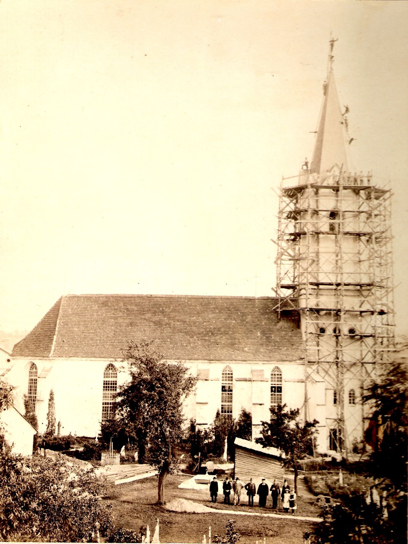 historische Ansicht von Kirche und Friedhof